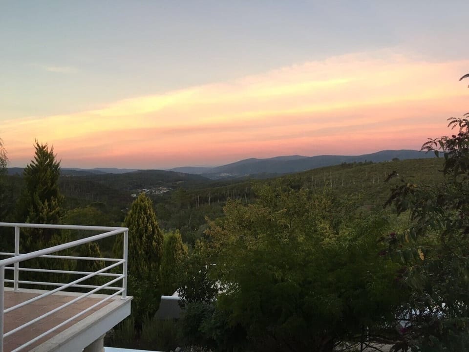 sunrise above the Serra da Lousa