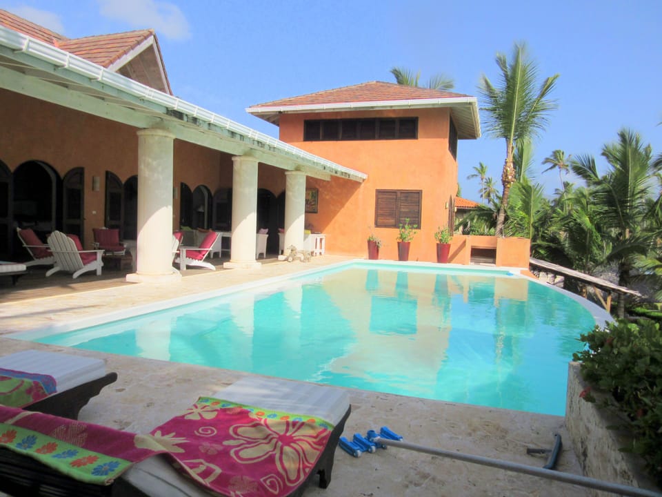 Infinity pool and terrace