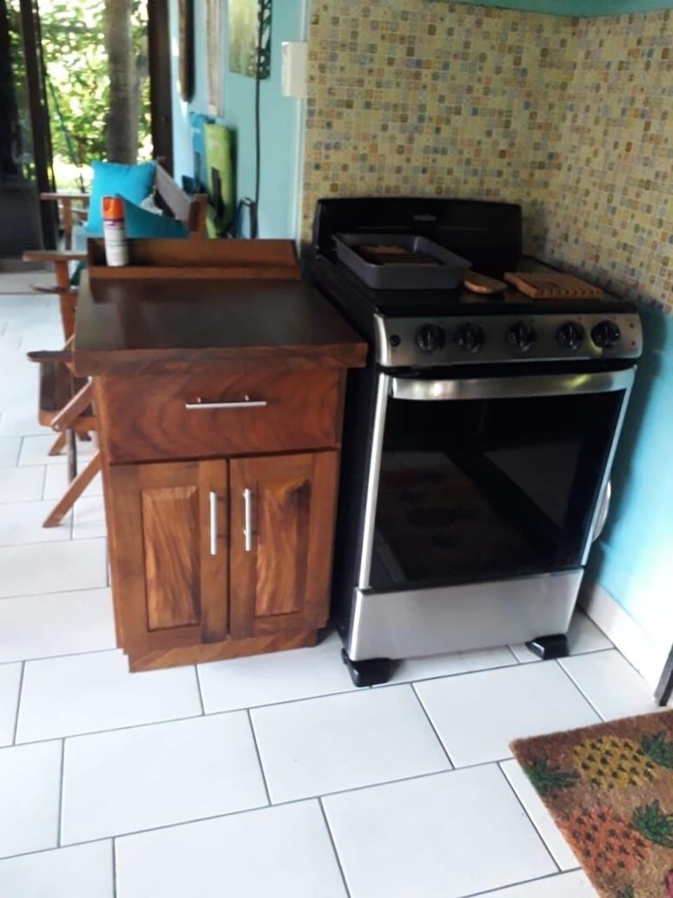 Stove is ready to cook on the screened porch 