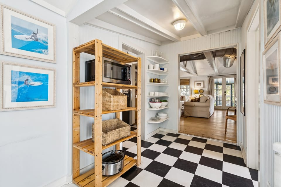 Don't worry, the kitchen is just step away from the grilling and dining area.