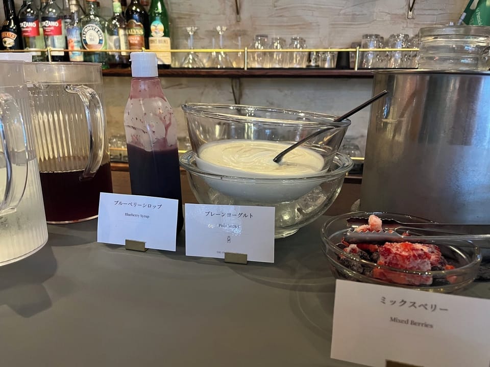 Daily buffet breakfast for a fee