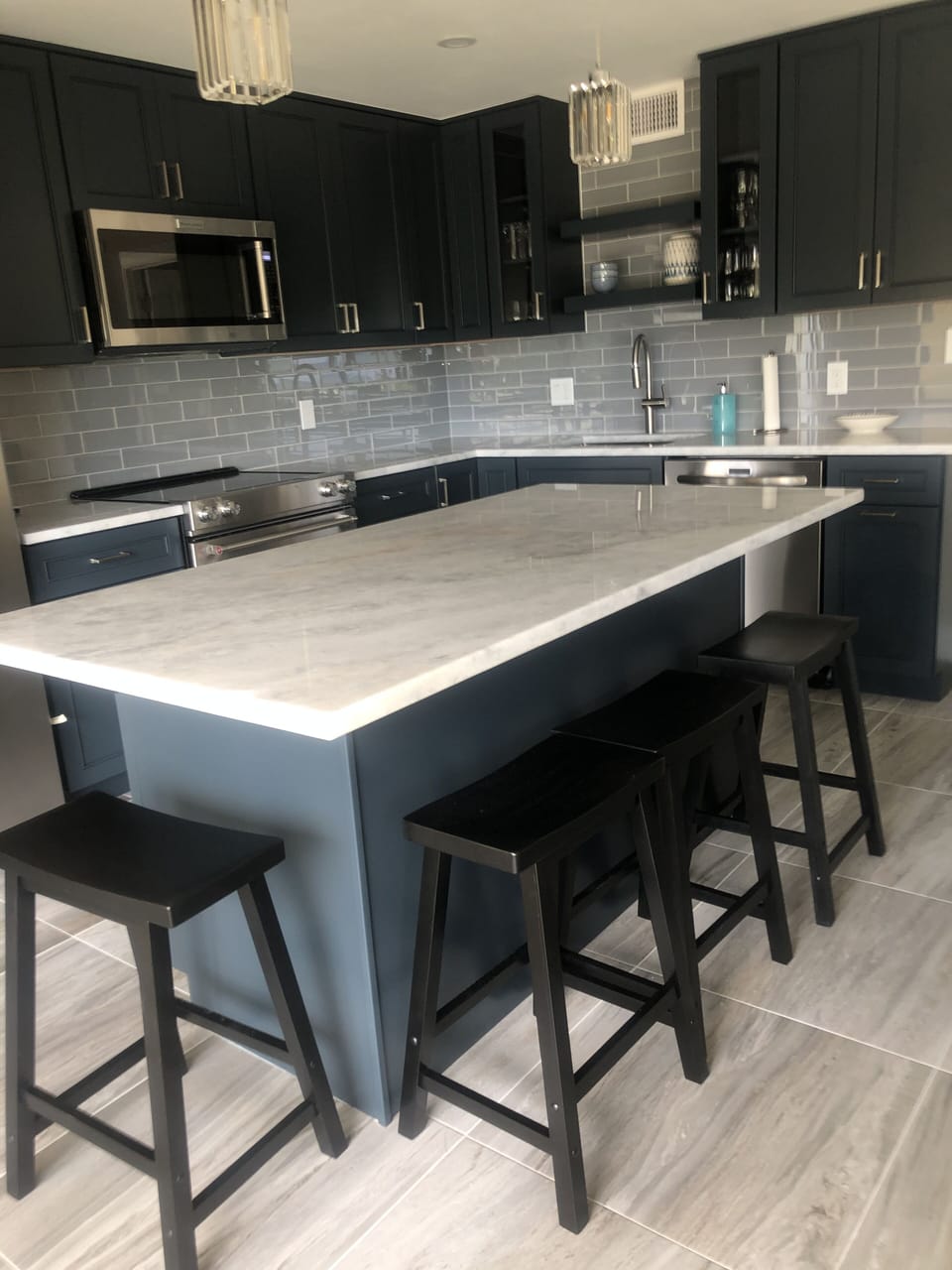 Large island with seating for four