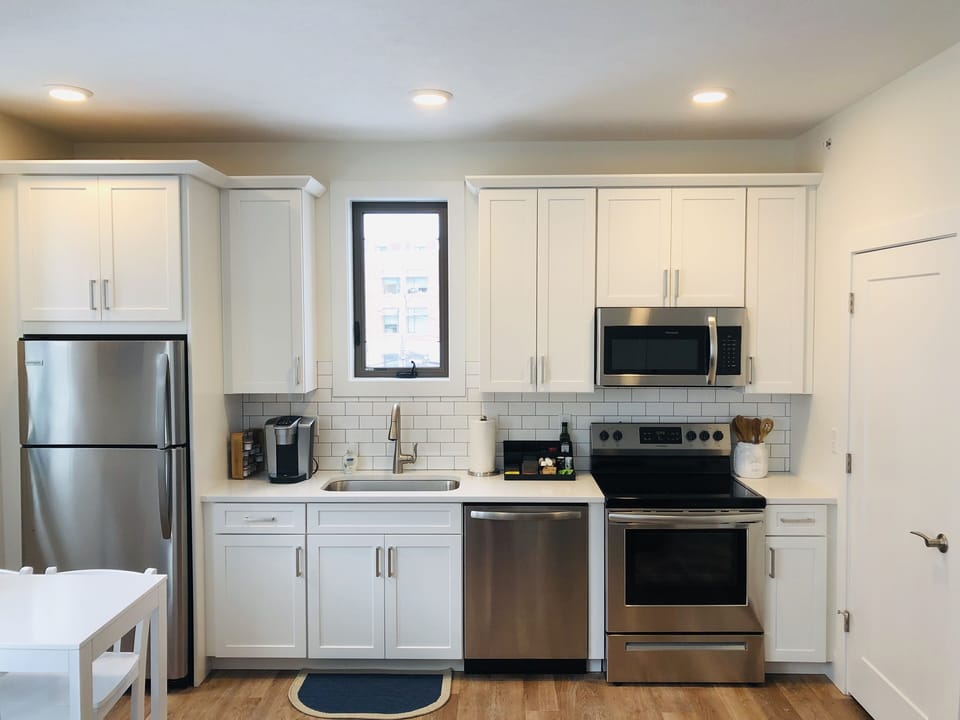 Full Kitchen. Keurig w/pods, toaster, blender. Pots,
Pans, utensils, etc 