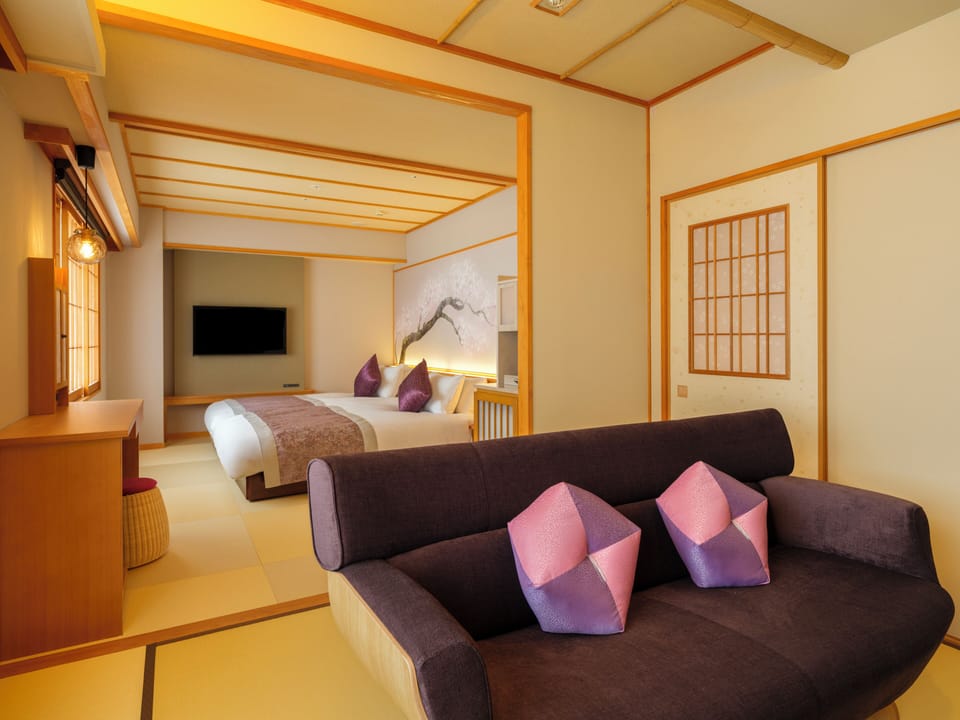Deluxe Twin Room, Non Smoking (Japanese Western Style, Suite) | In-room safe, iron/ironing board, free WiFi, bed sheets