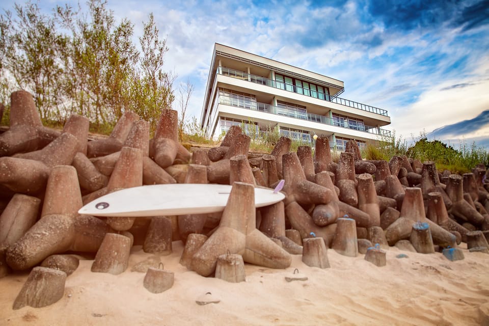 Beach nearby, sun loungers