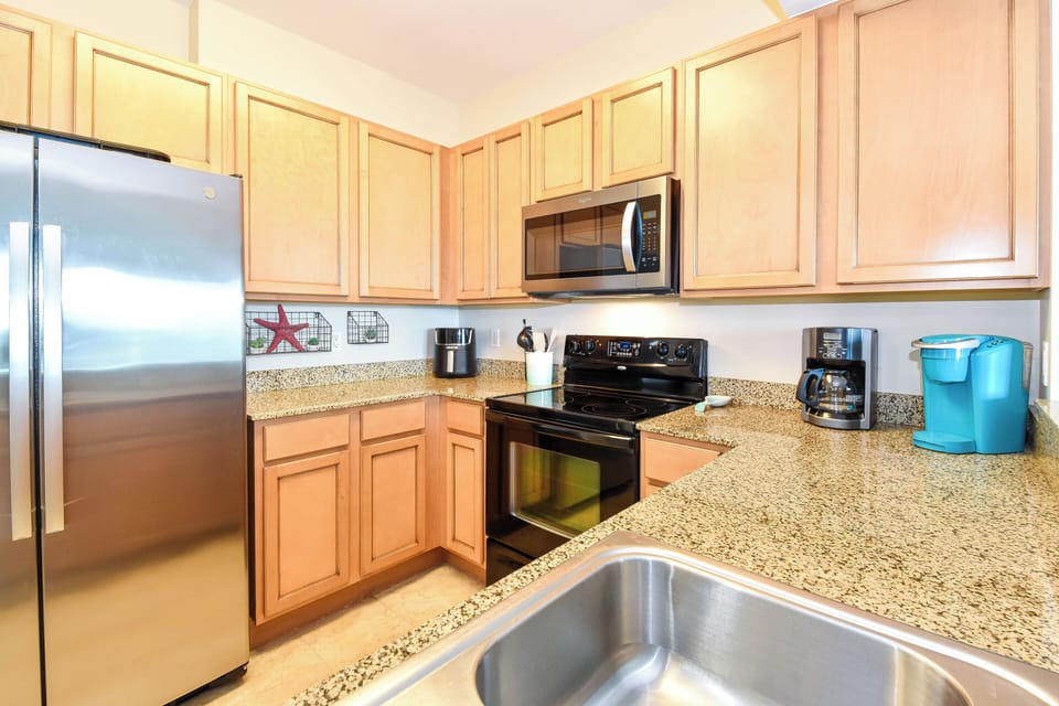 The Palms of Destin 2411 - Fully Equipped Kitchen