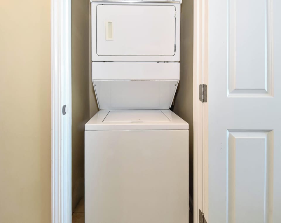 The Palms of Destin 2816 - In-Unit Washer and Dryer