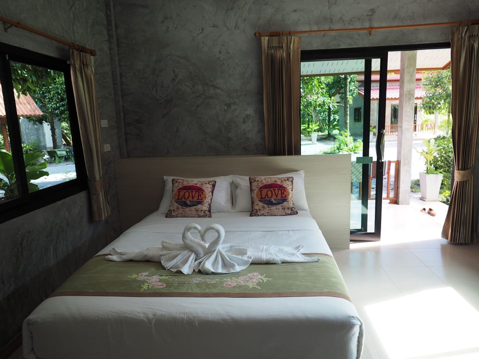Standard Room | Rollaway beds (surcharge), WiFi (free)
