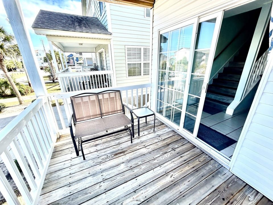 House, 4 Bedrooms | Terrace/patio