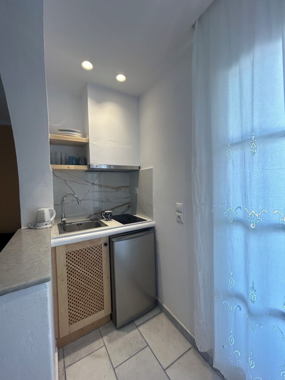Private kitchenette