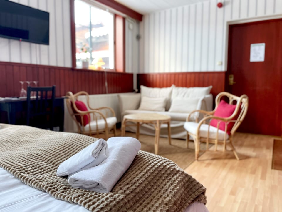 Family Room | Desk, blackout drapes, iron/ironing board (on request), WiFi (free)
