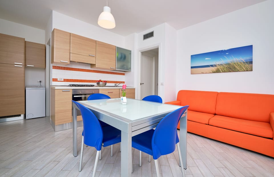 Kitchen - Living room