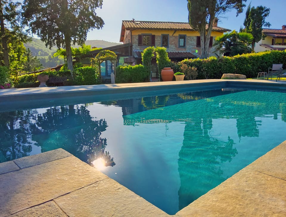 CASA MICHELANGELO in VILLA CAFAGGIOLO: Agriturismo-Farmhouse in FLORENCE HILLS