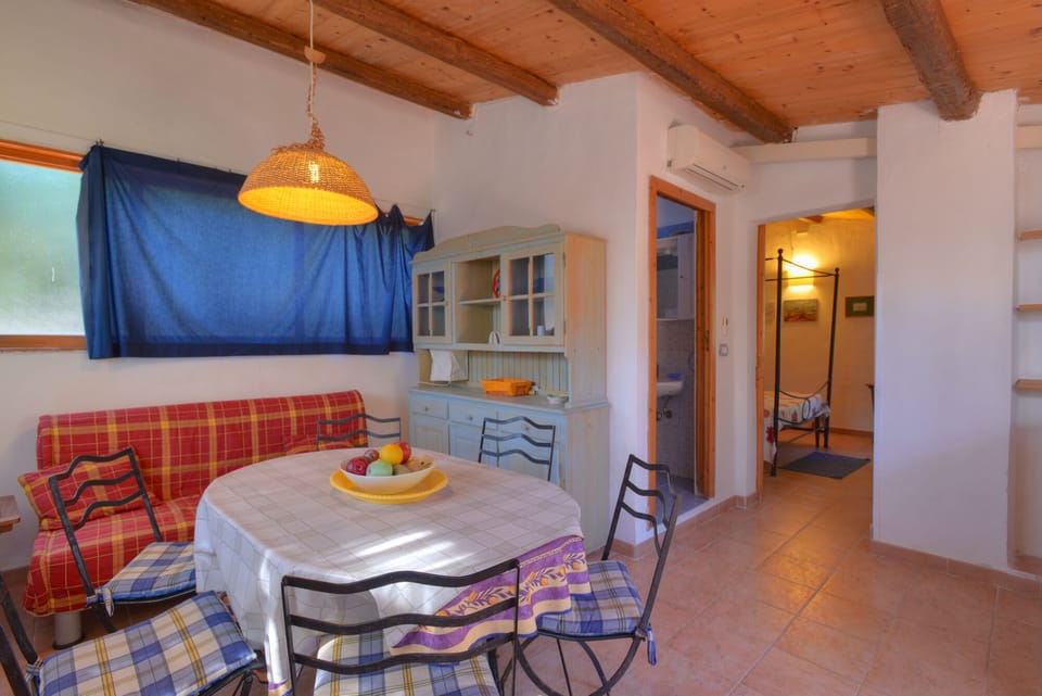Living area of the annexe.