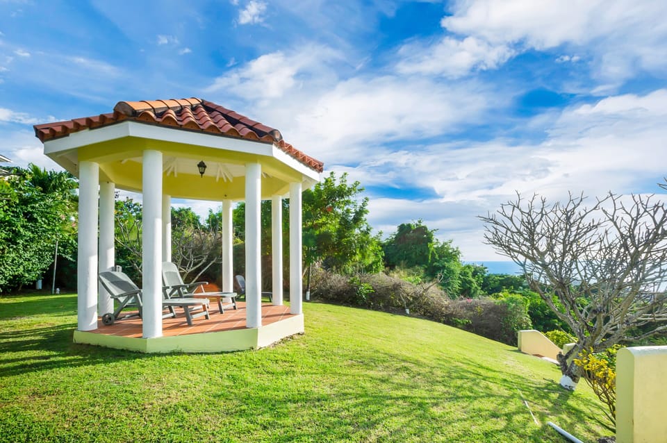 Have a beer in our gazebo while watching the sun set over the Caribbean Sea!