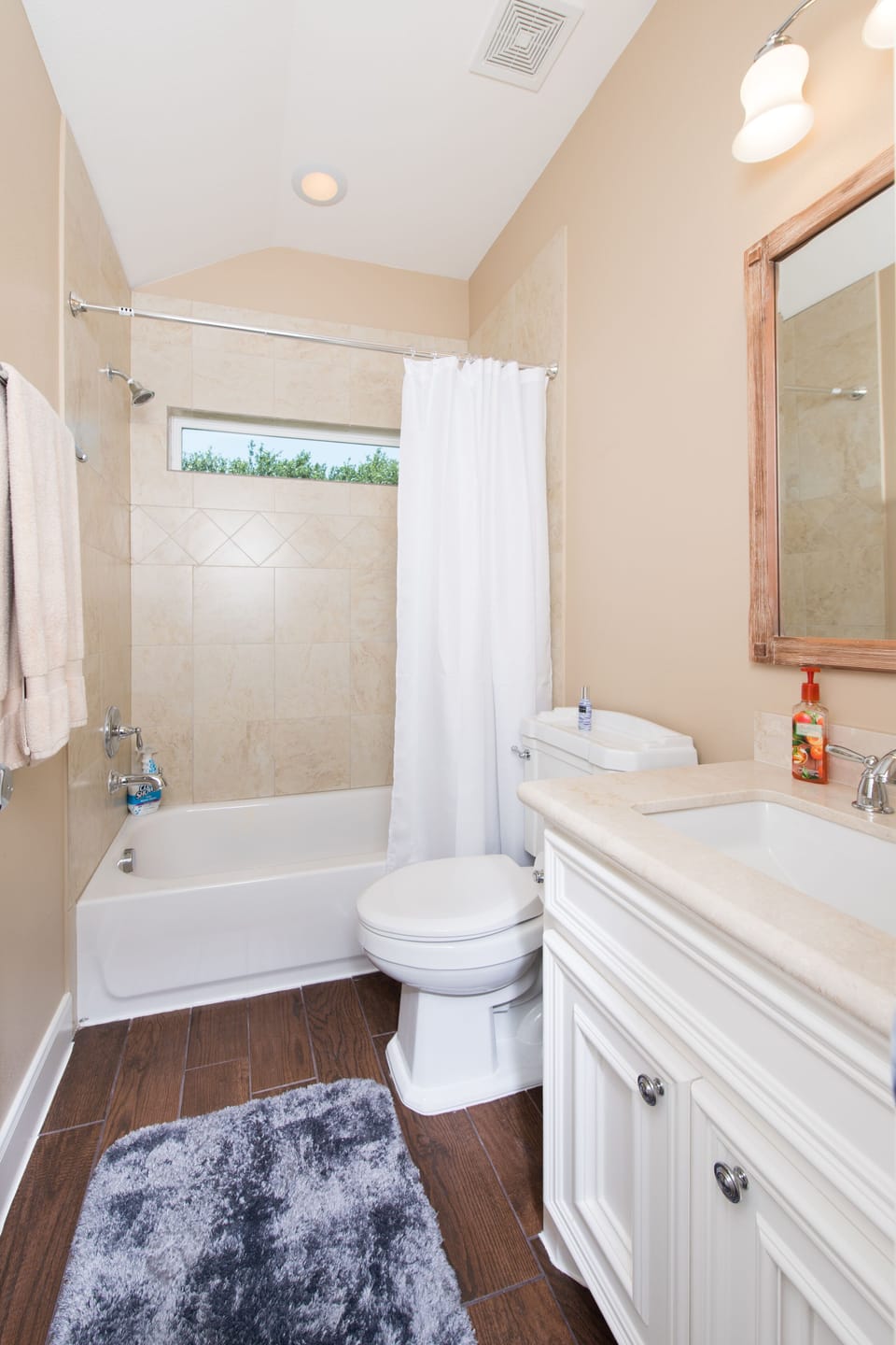 Upstairs full bath #1
