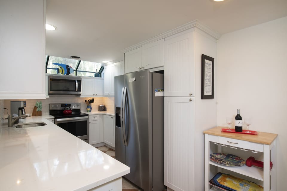 Fully equipped kitchen