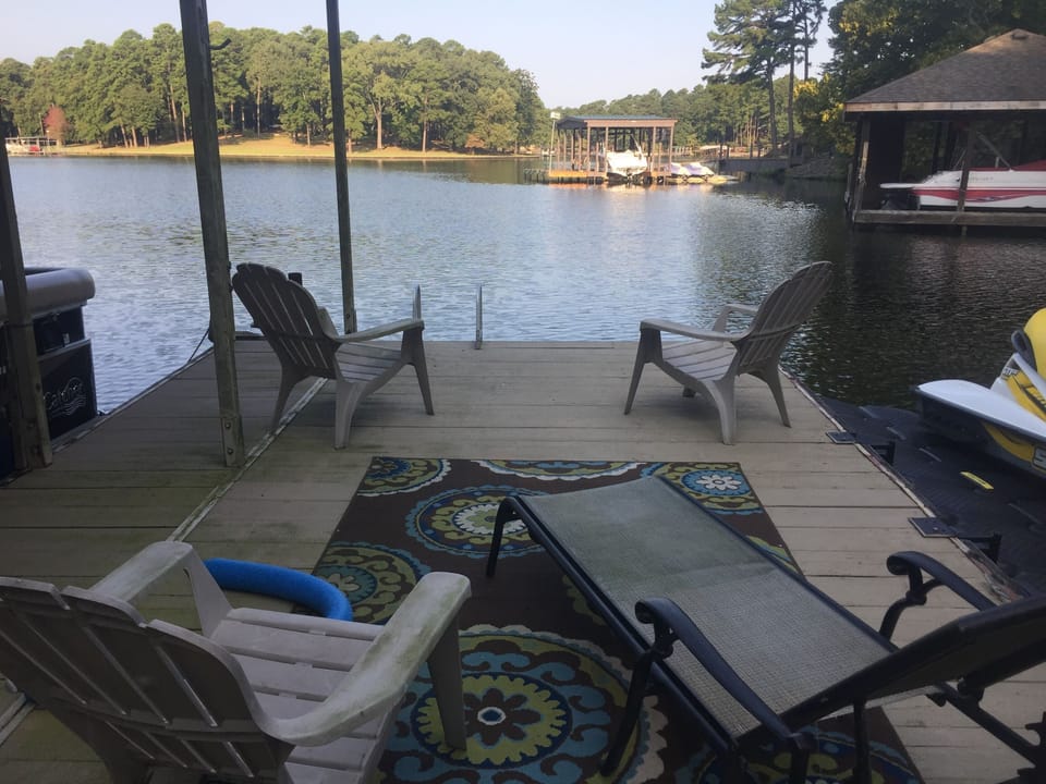 This is certainly a "happy spot"! Chairs and recliners provided. 