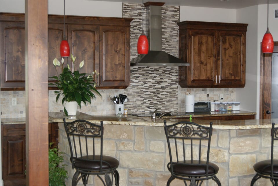 Kitchen and bar