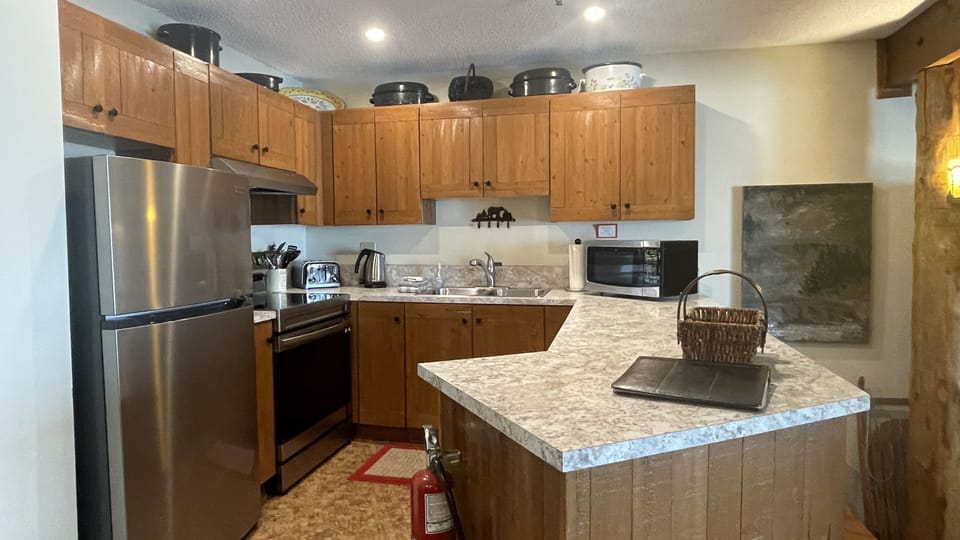 Full Kitchen for your Inspirational Cuisine