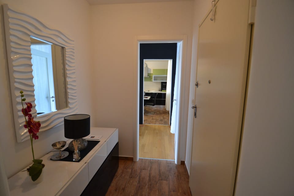 Luxury Apartment, 2 Bedrooms, Beach View, Beachfront | Living area | Flat-screen TV, computer