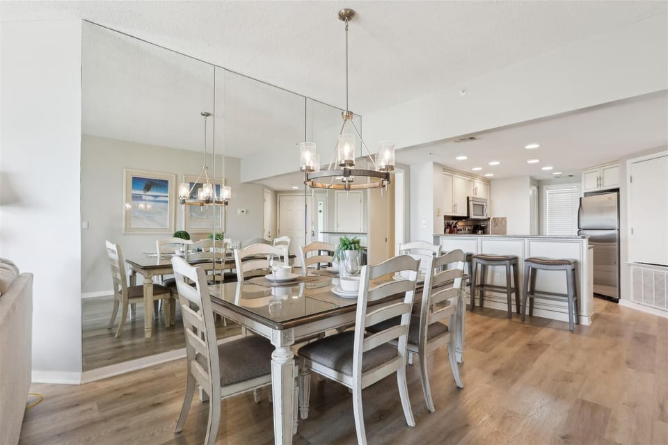 Dining Area and Kitchen at 507 Barrington Arms