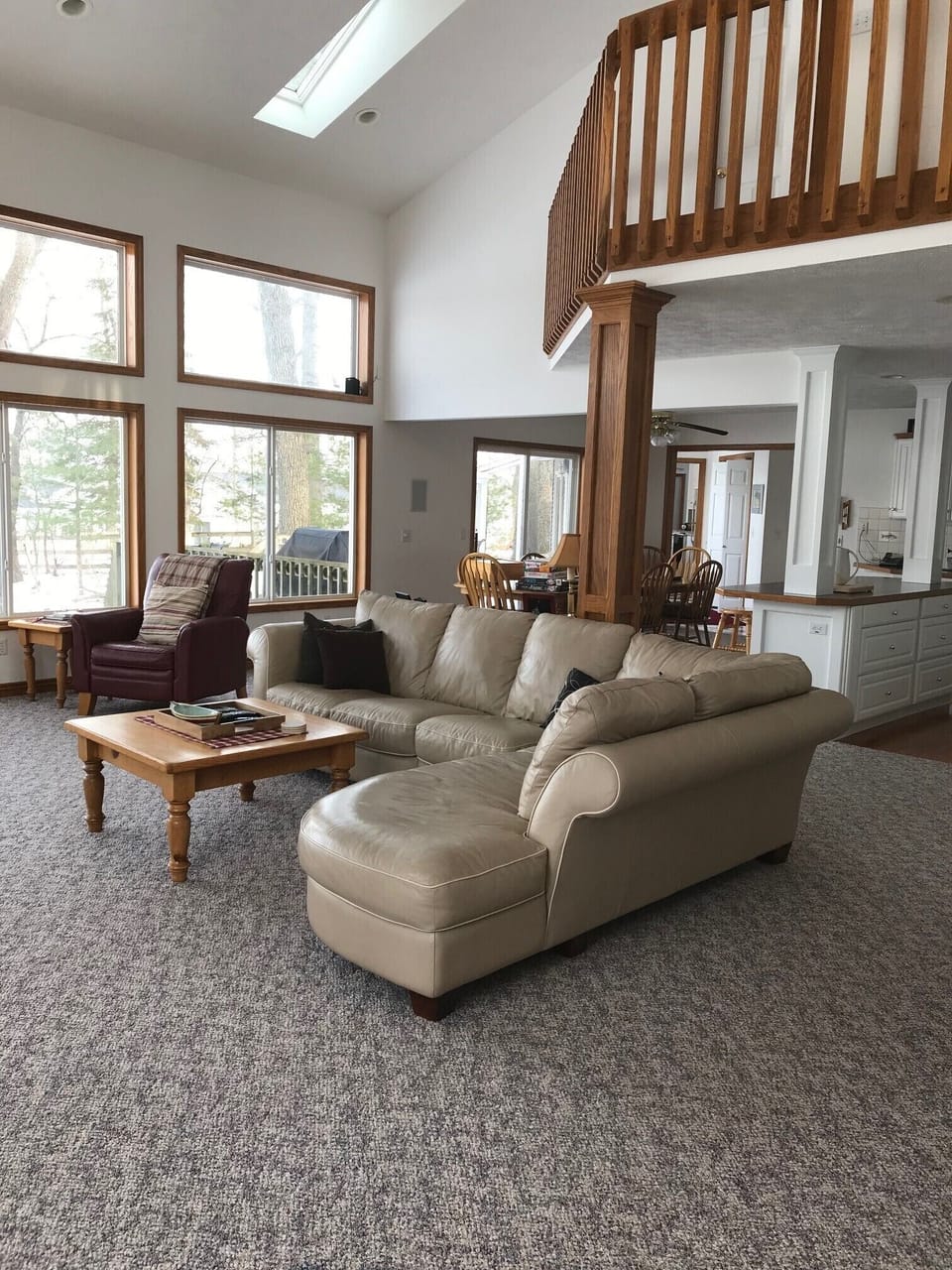 Main floor great room that overlooks lake