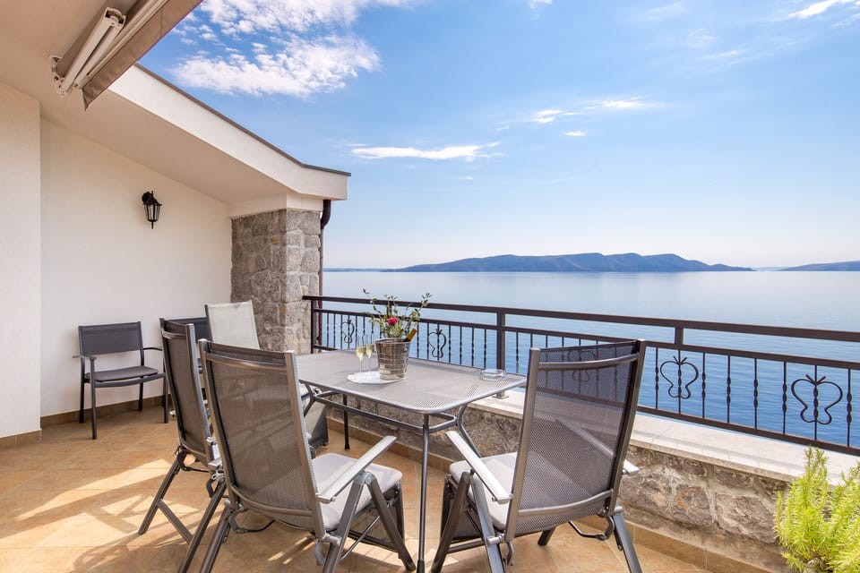 Balcony view to the west