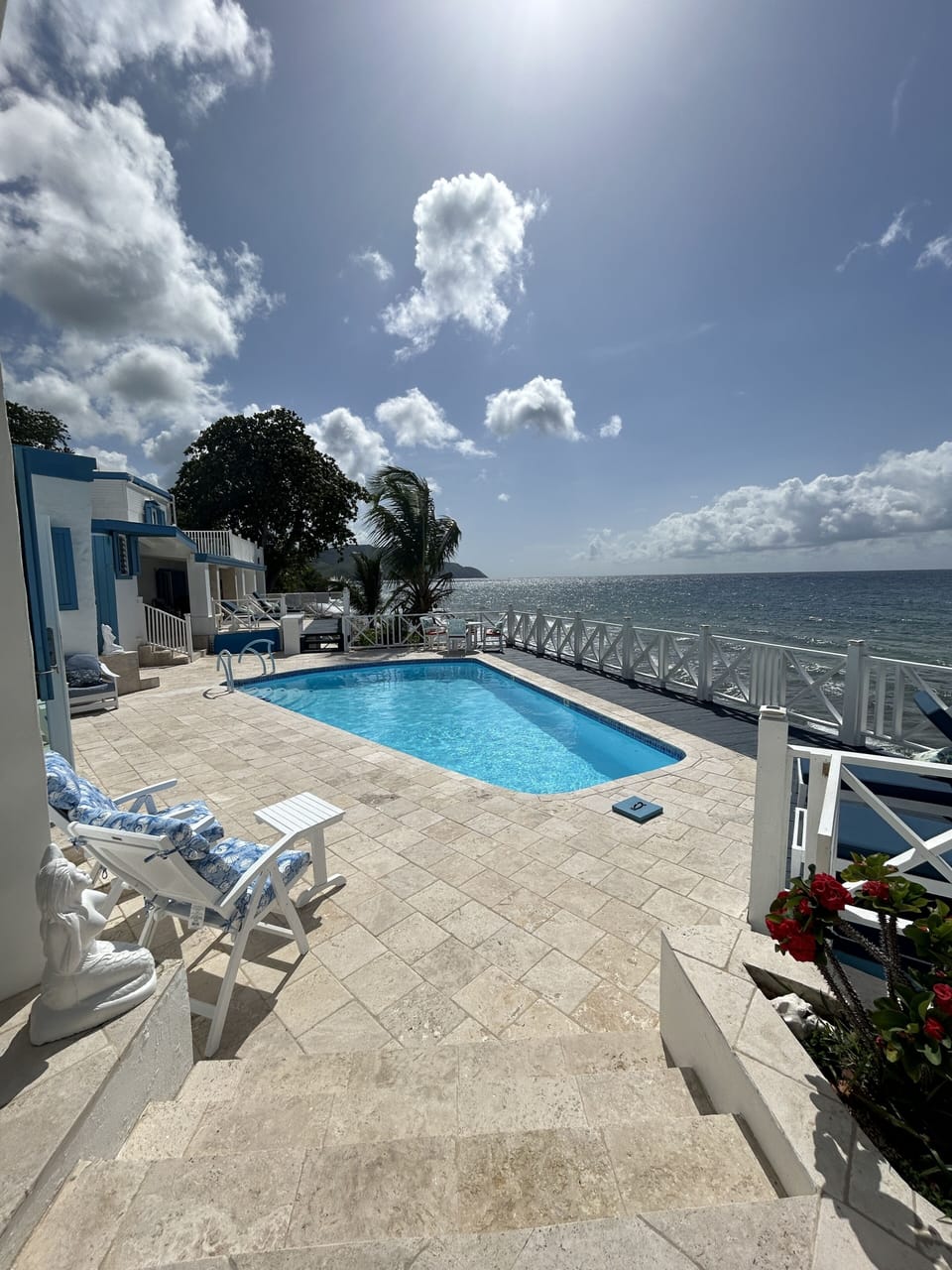 Oceanfront access, stunning 180-degree waterfront views, private pool with view