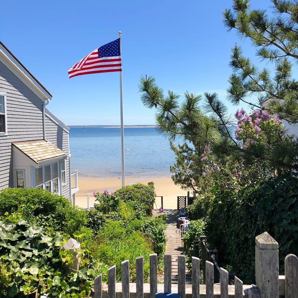 The house is 2 blocks to the bay. View from Commercial Street. 