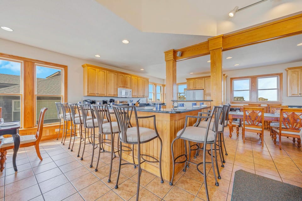 Surf or Sound Realty - 368 - Sea Whisper - Kitchen -1