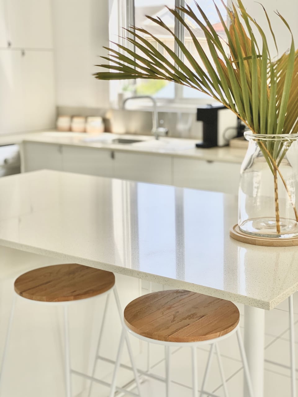 Breakfast bar