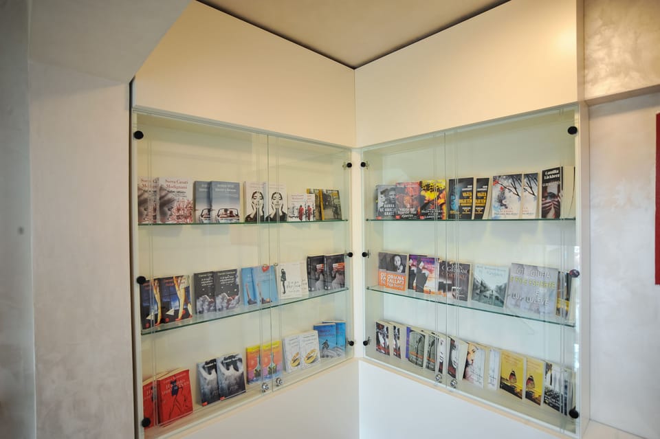 Gift shop