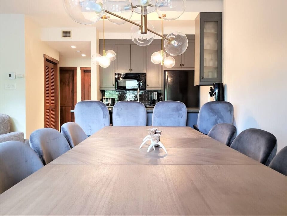 ÉTOILE 1520-3/Tastefully renovated 2 bdr in nature