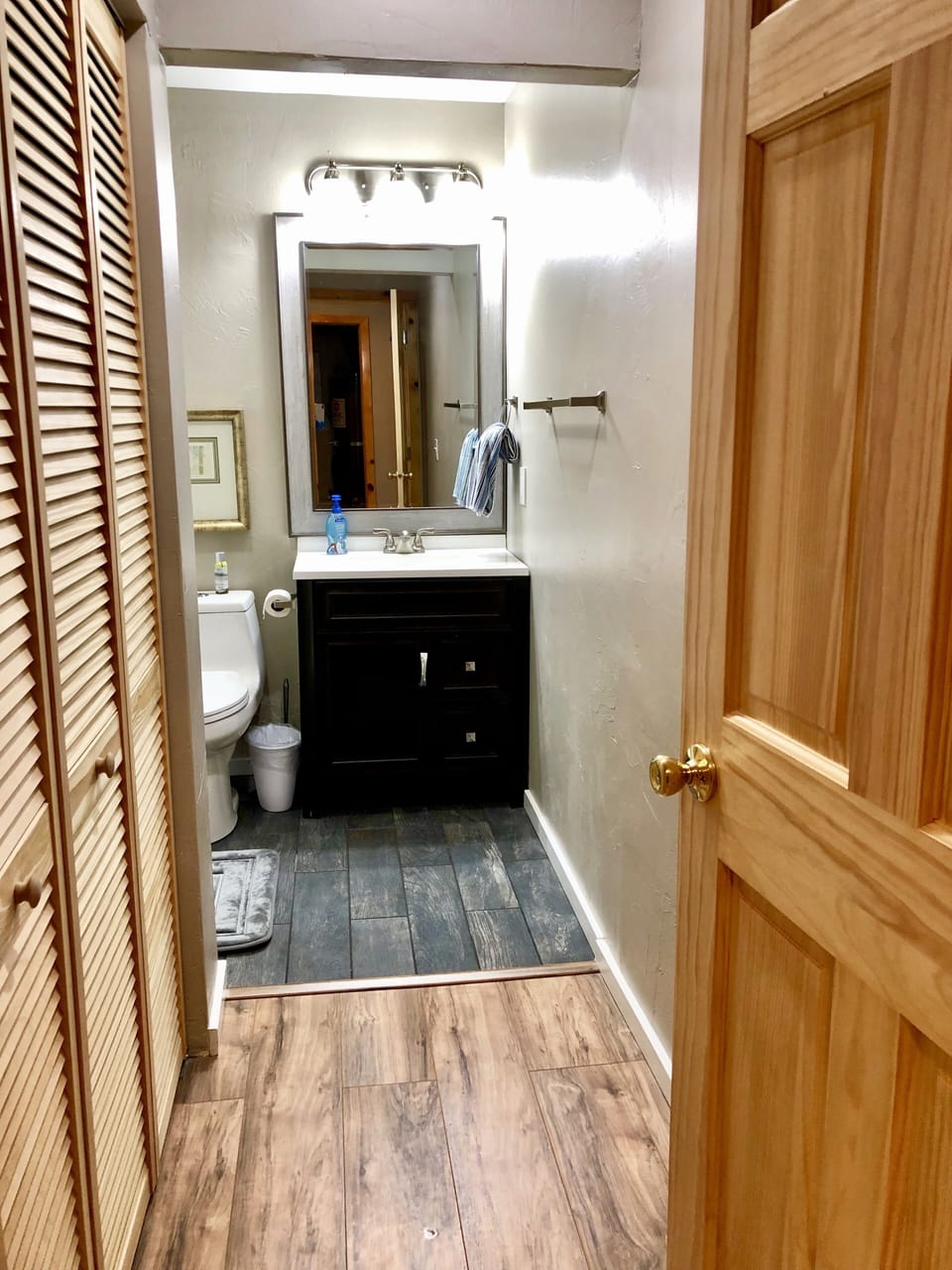 X-LARGE bathroom with washer and dryer.