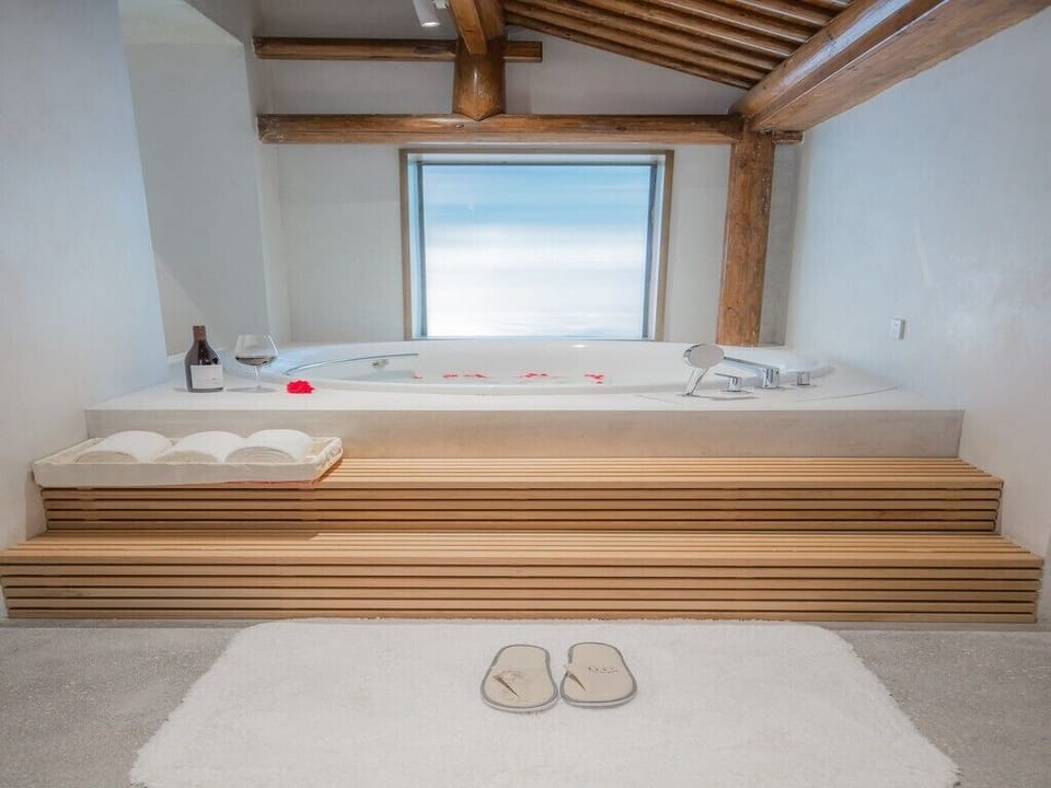 Family Villa | Bathroom | Shower, designer toiletries, hair dryer, bathrobes
