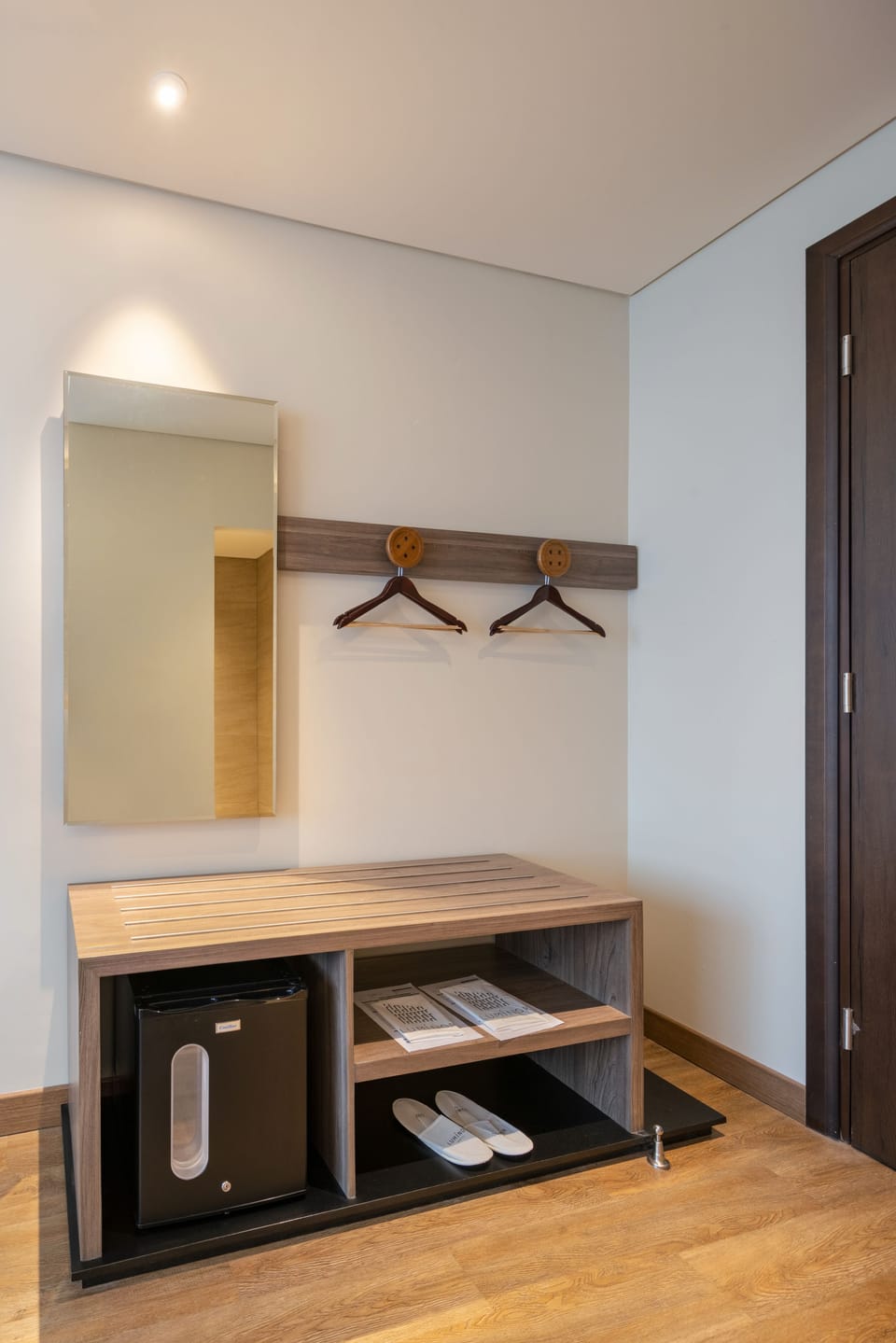 Minibar, in-room safe, desk, iron/ironing board