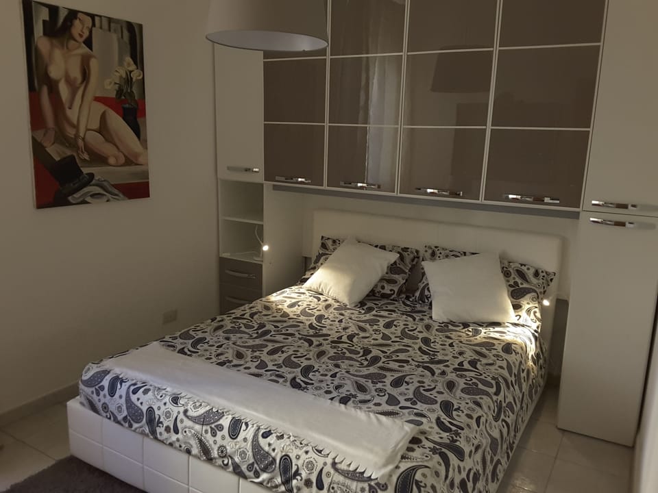 Double Room (Andromeda e Thaddeus) | Blackout drapes, free WiFi, bed sheets