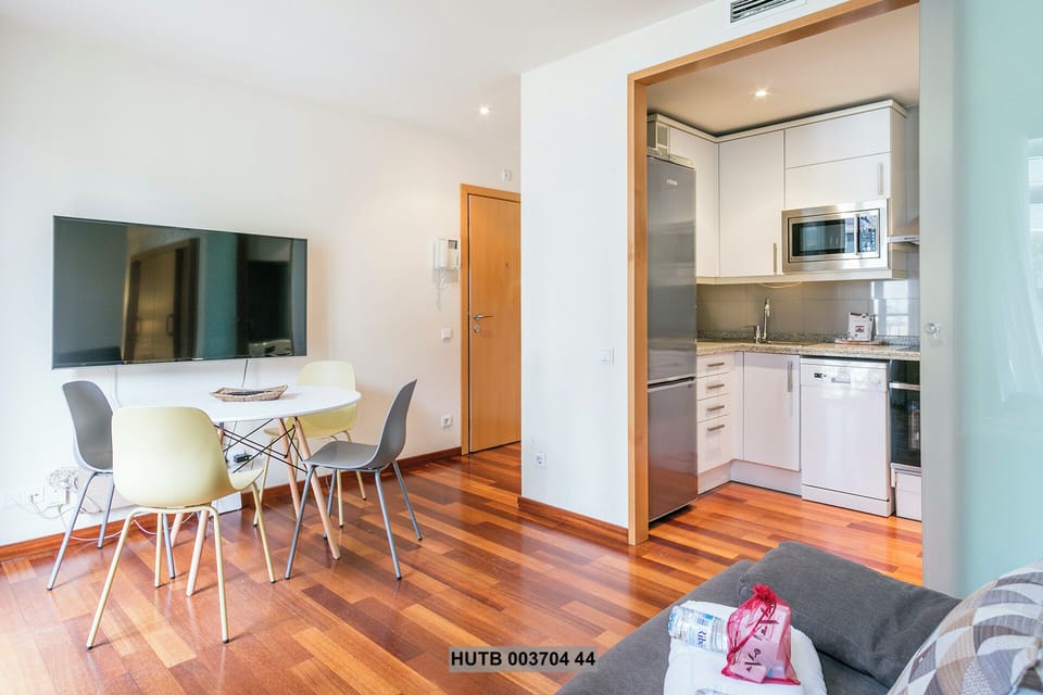 Basic Apartment, 1 Bedroom | Living area | Flat-screen TV