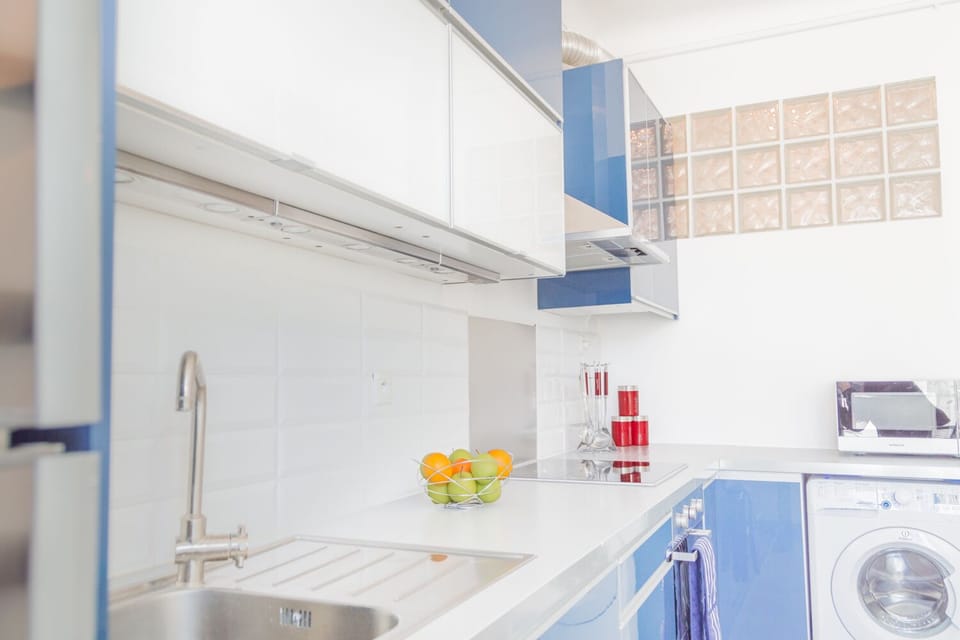 Modern kitchen