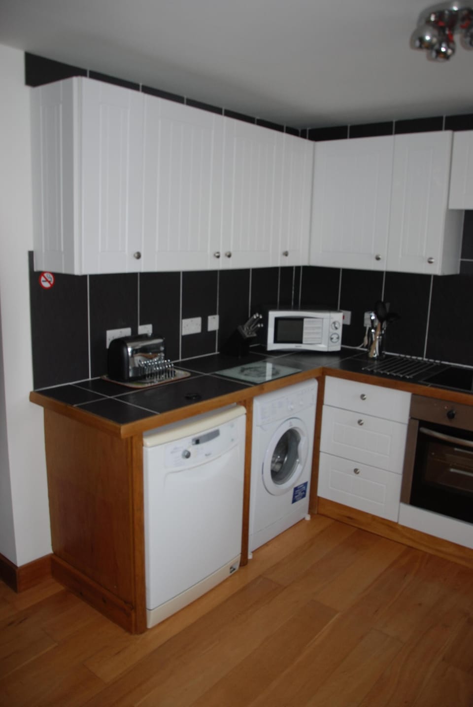 Part Kitchen 
