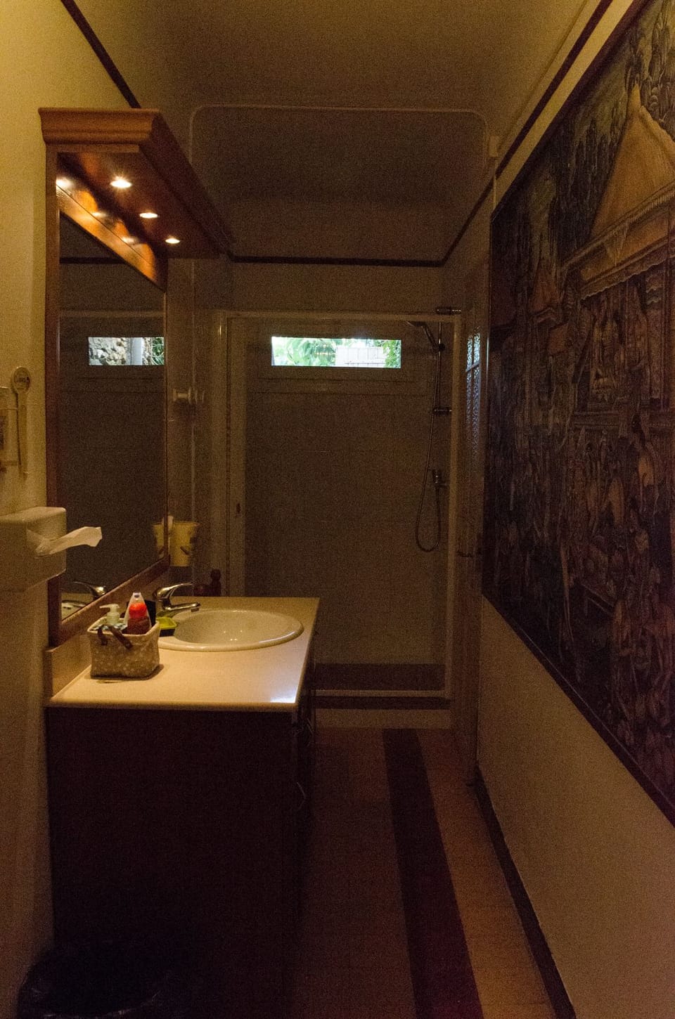Suite (Celeste) | Bathroom sink