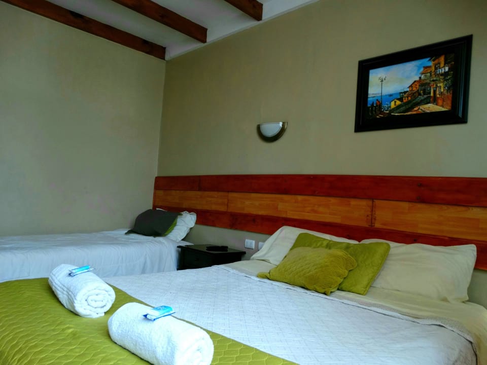 Triple Room, Non Smoking | WiFi (free), bed sheets