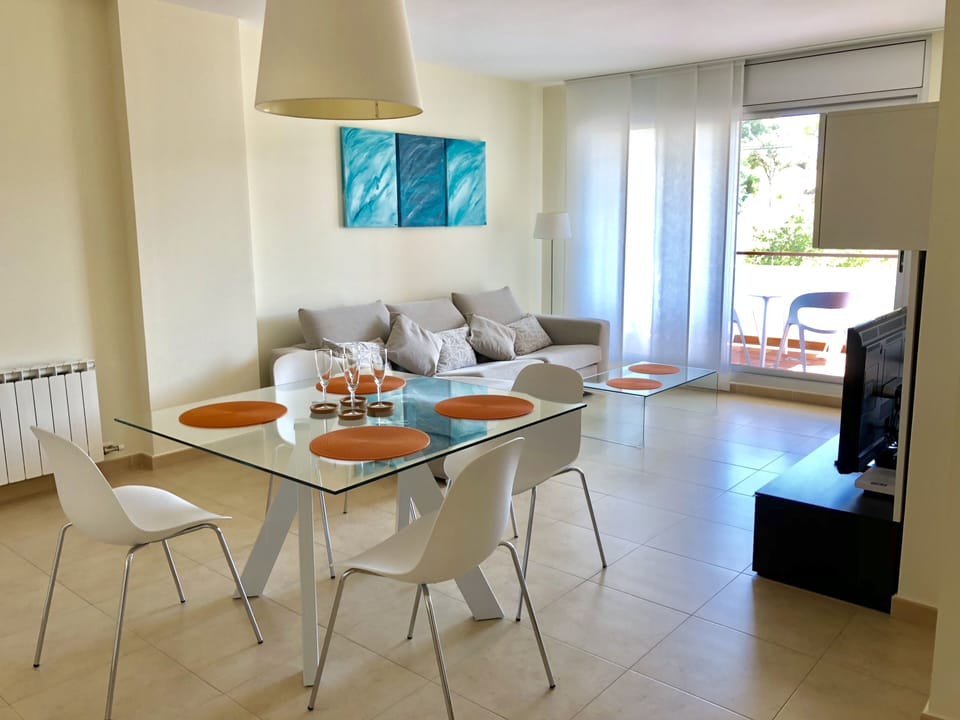 Living room 2