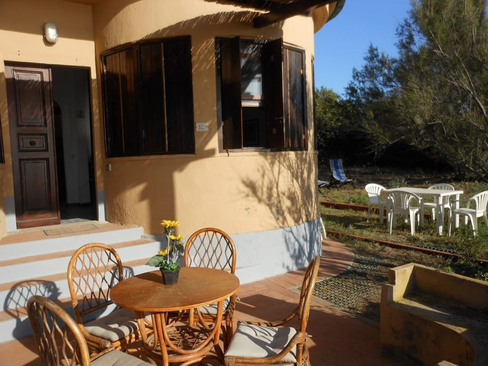 Building Exterior, Garden, Outdoor, Summer