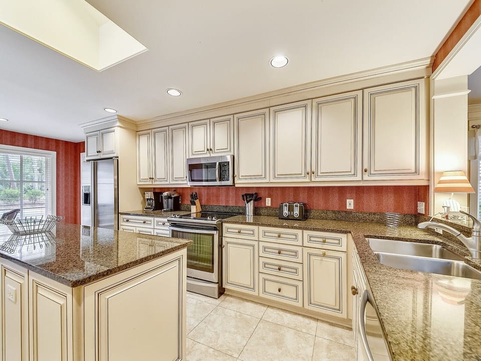 Kitchen at 24 Baynard Cove