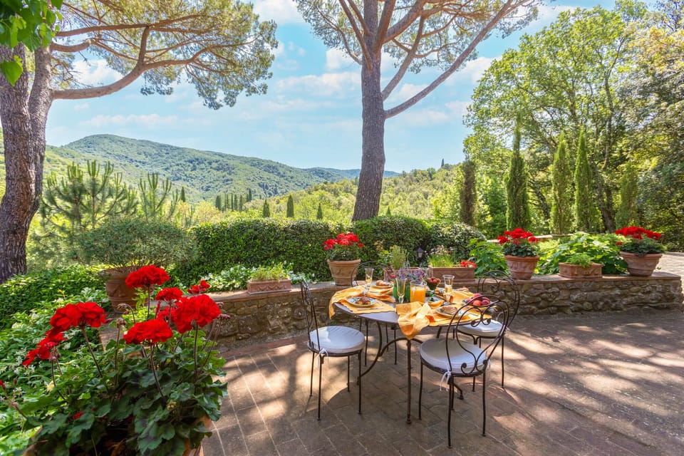 Breakfast patio with extraordinary Chianti views.