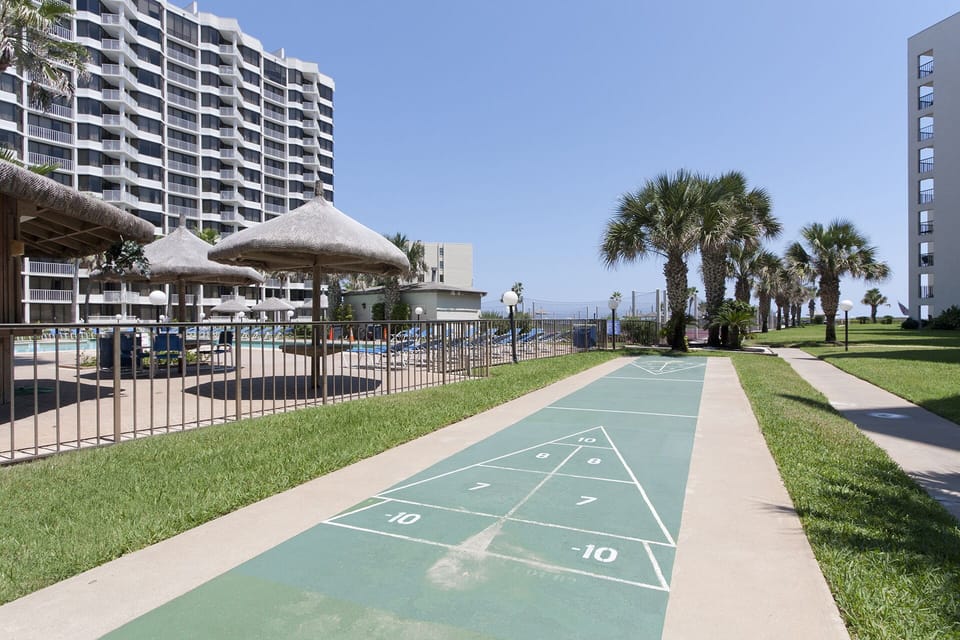 Start a game of shuffleboard!