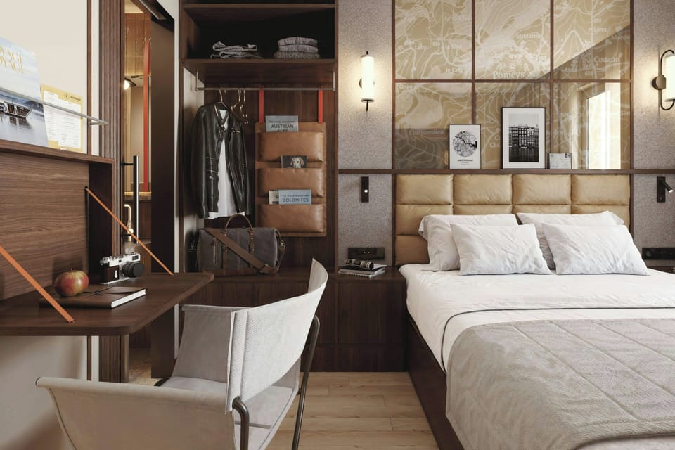 Minibar, in-room safe, desk, soundproofing