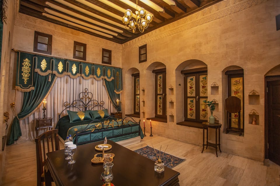 Royal Room | Premium bedding, free minibar, individually decorated